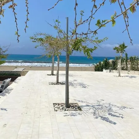 Apartment Coral Residences Sea View 16 *